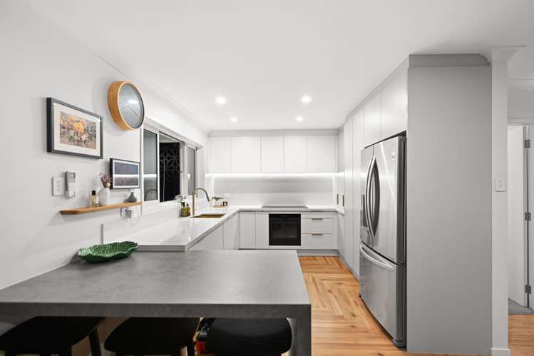172 Sainsbury Road Puketaha_5