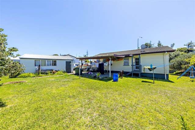 49 Te Irirangi Drive Clover Park_2