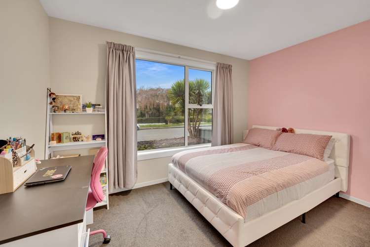 65 Oakley Crescent Hornby_8