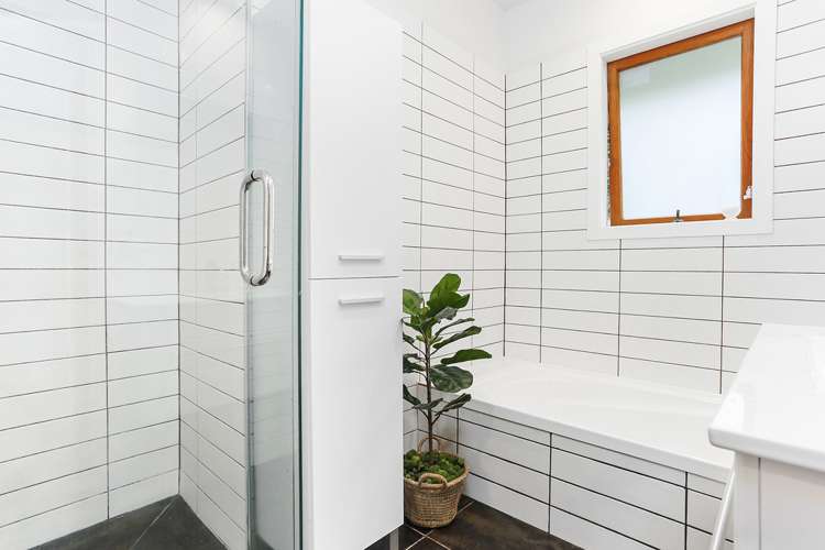 43 Takahe Road Titirangi_16