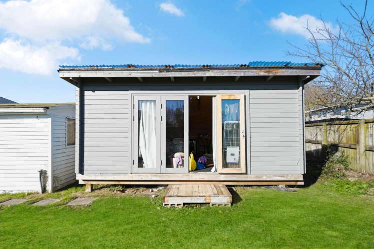 103 Pine Avenue Melville_11
