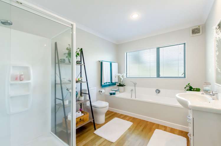 56 Kakariki Grove Waikanae_25