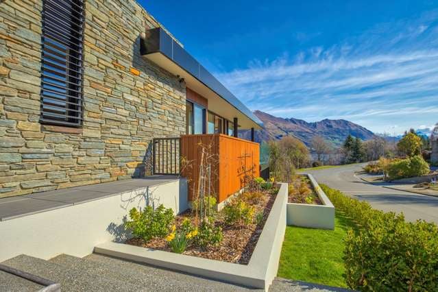 221 Lakeside Road Wanaka_1