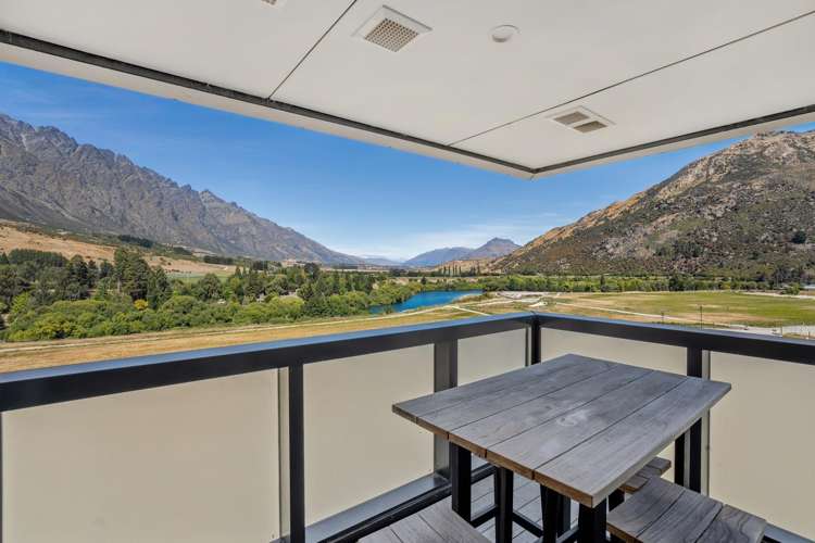 409/18 Mountain Ash Drive Frankton_5