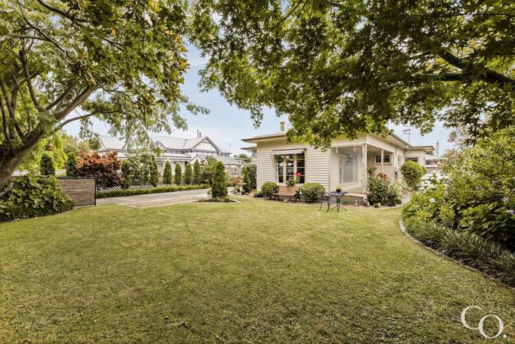 904 Frederick Street West Mahora_28