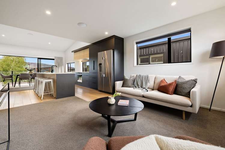 8 Le Mans Grove Cromwell_6