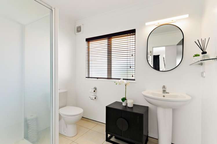 10A Regent Street Devonport_16