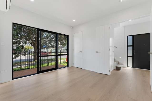 729A Massey Road Mangere_4