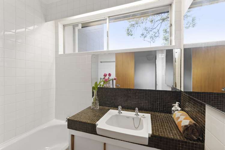 44 Hill Road Hillpark_13