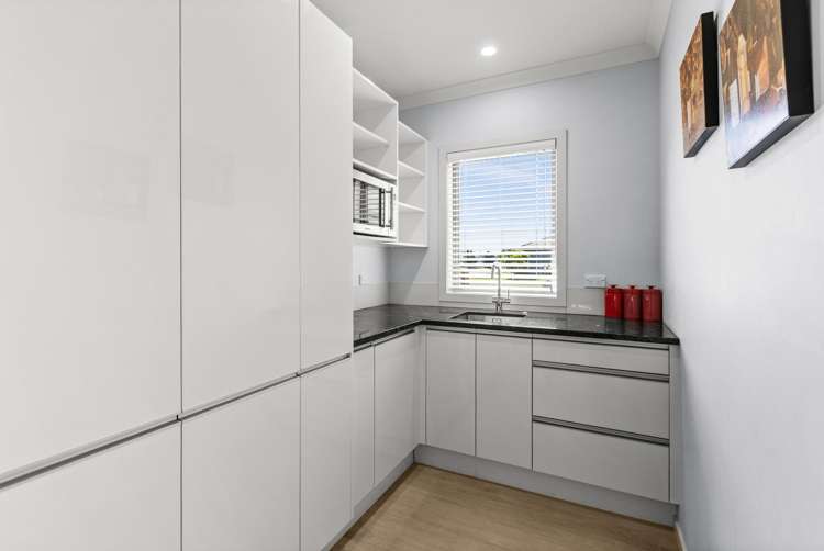 37 Kapiti Drive Poraiti_4