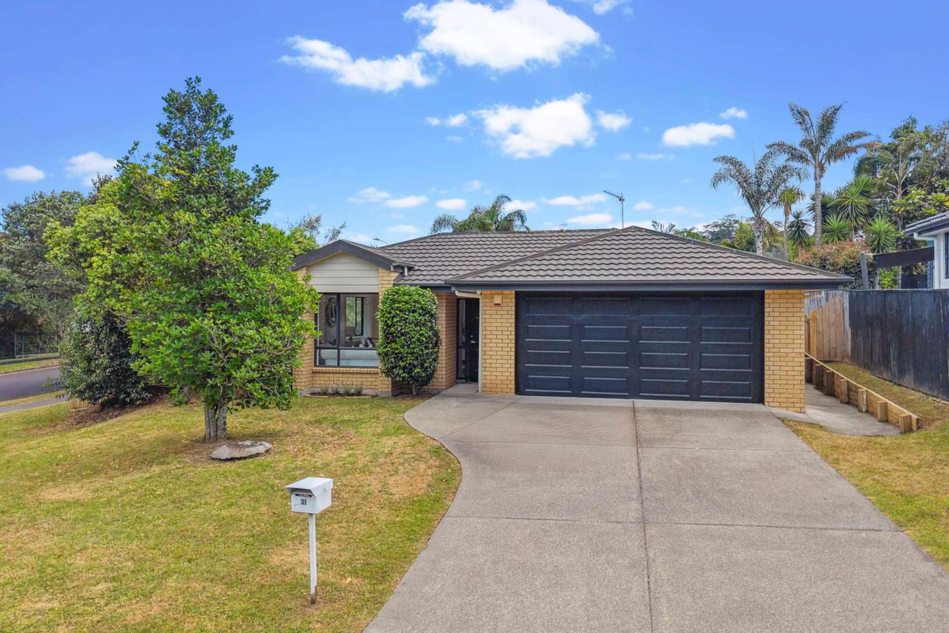 31 Admirals Court Drive Greenhithe_0