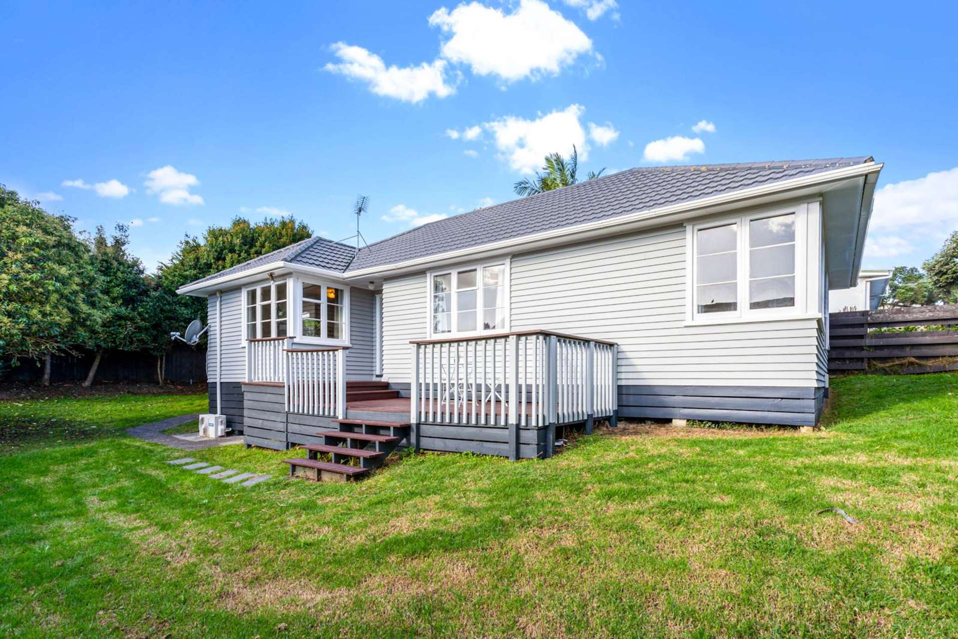 3/132 Edmonton Road Te Atatu South_0