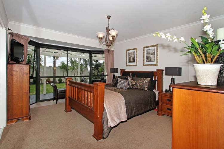 46 Alec Craig Way Gulf Harbour_7