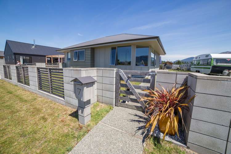 7 Chalky Way Te Anau_0