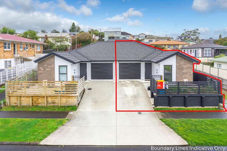 2/33 Cowley Drive Temple View_11