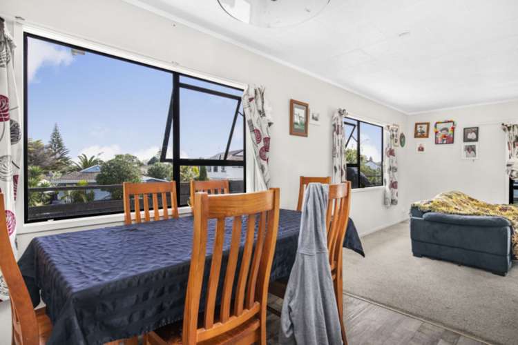 6 Southview Place Wattle Downs_5