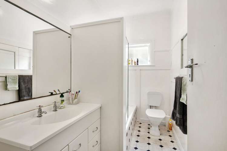 86 Rakau Road Hataitai_9