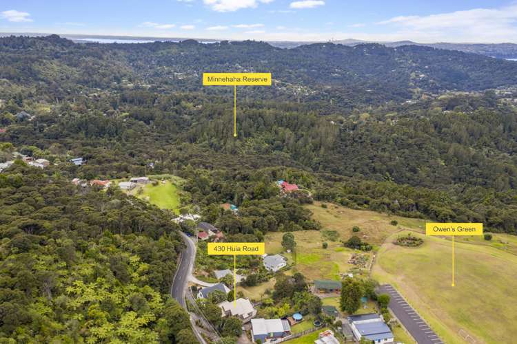 430 Huia Road Laingholm_24