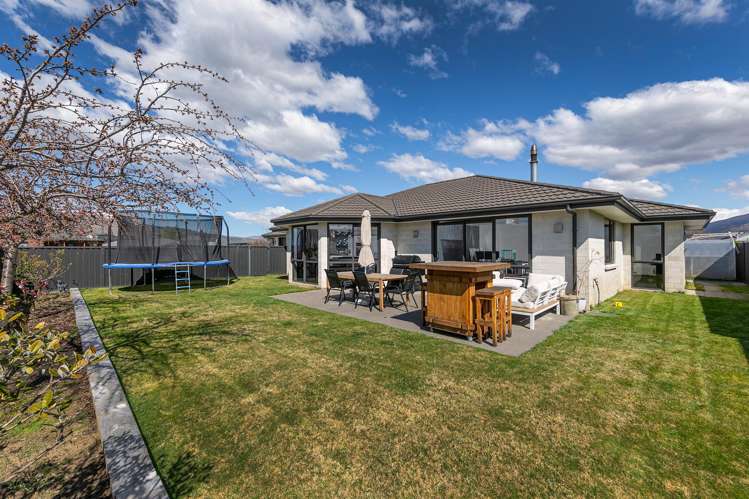 55 Wishart Crescent_2