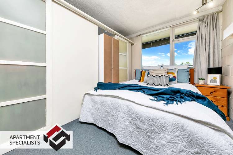 1/9a Esplanade Road Mount Eden_9