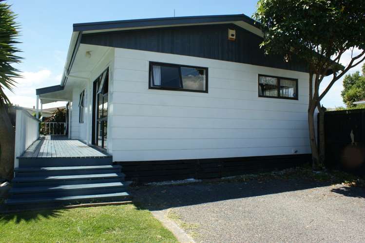 60 Awatapu Drive Whakatane_19