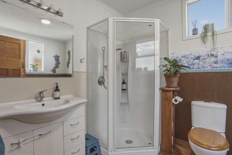 11 Monowai Road Ravensbourne_15