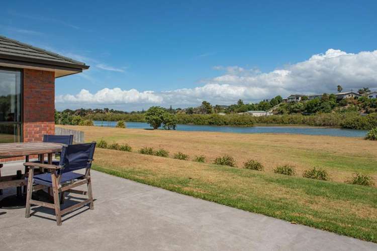 6 Pukeko Street Ruakaka_18