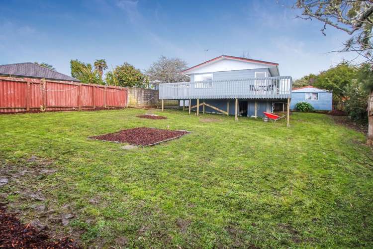 3 Surman Place Glen Eden_11
