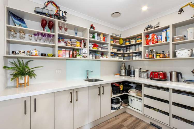 92 Halberg Street Dallington_11