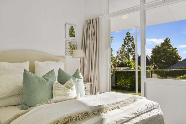 41 Seymour Road Mellons Bay_16