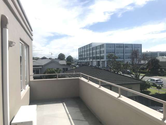 4/28 Third Avenue Tauranga Central_1