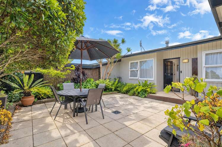 3/2 Chilton Place Mellons Bay_0