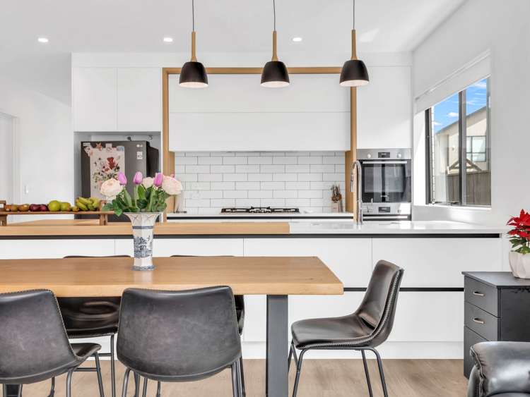 9 Puruatanga Drive Flat Bush_9