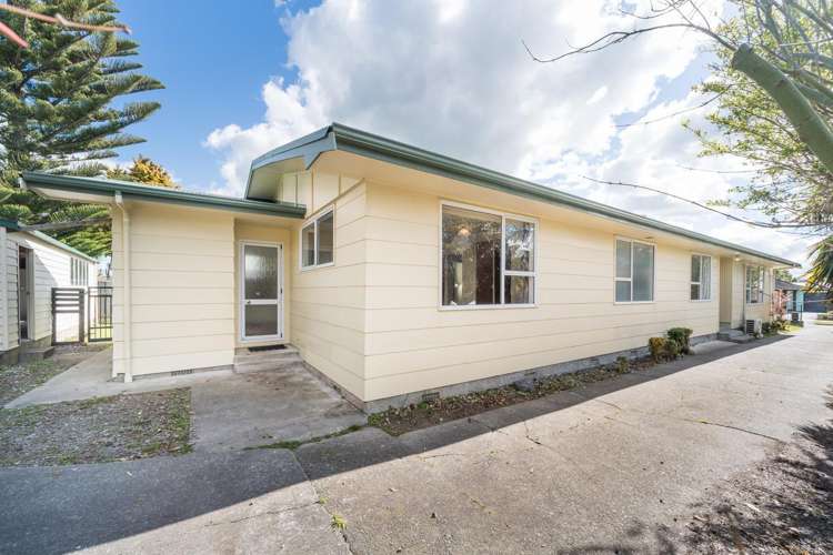38 Somerset Crescent Highbury_24