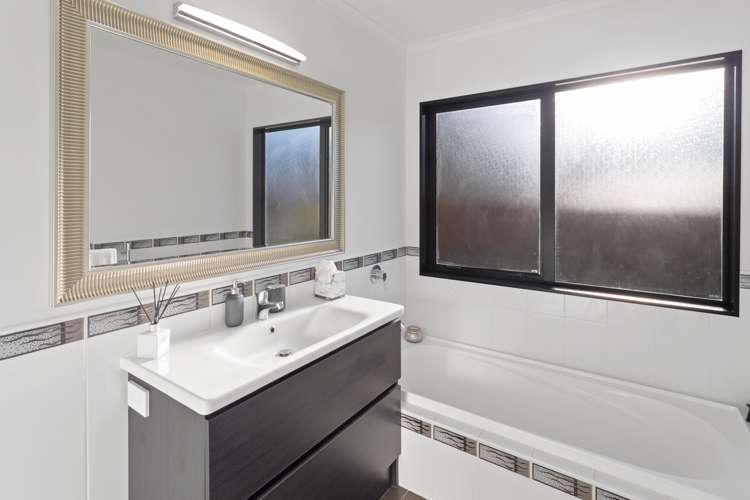 10 Waterfront Drive Mangonui_24