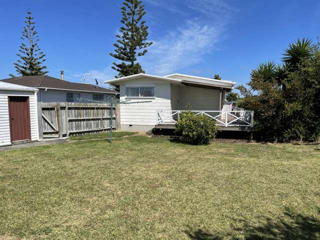 16 Reelick Avenue Pakuranga Heights_3