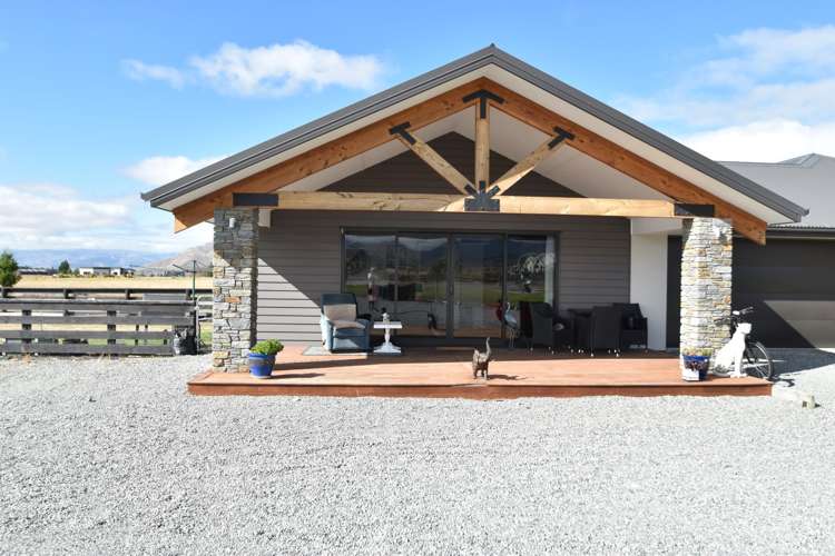 35 The Drive Twizel_21