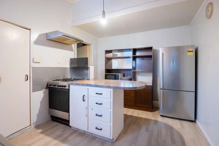 400 Nelson Street North_4