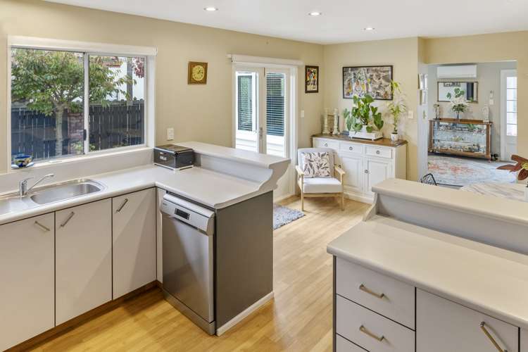 126 Scott Street Redwoodtown_12