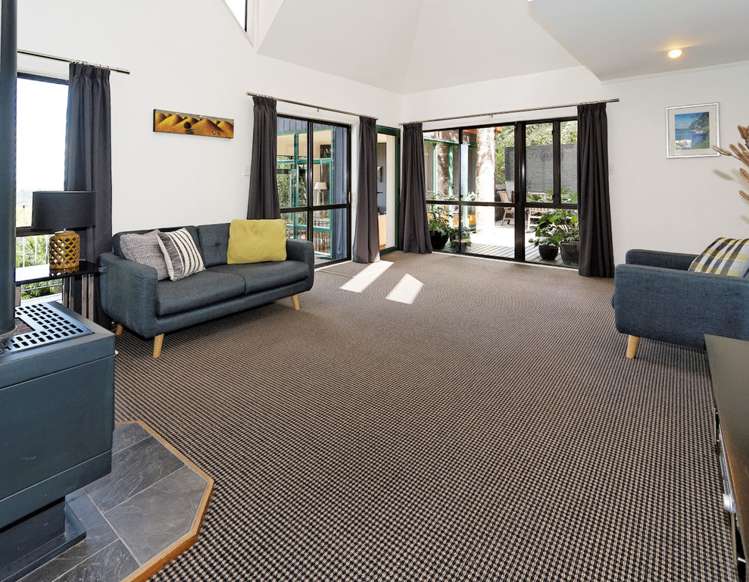 272 Shaw Road Titirangi_7