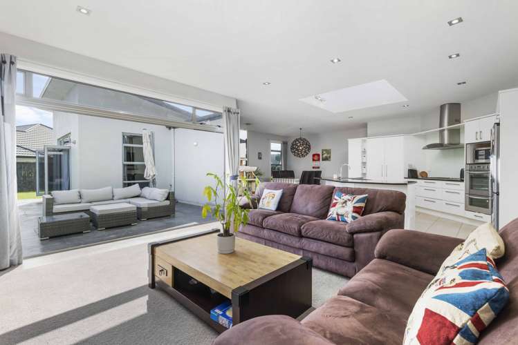 3 Meadowbank Court Huntington_9