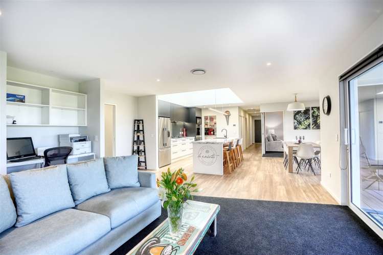 25 Racecourse Terrace Rise Hokitika_13