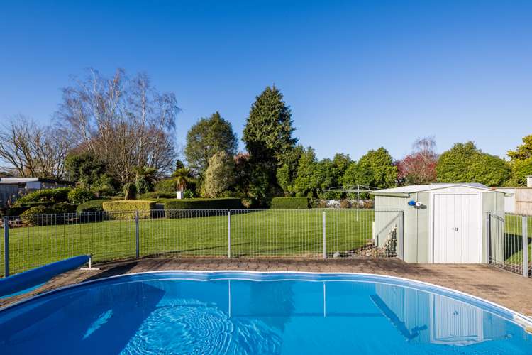 47a Cowley Drive Leamington_31