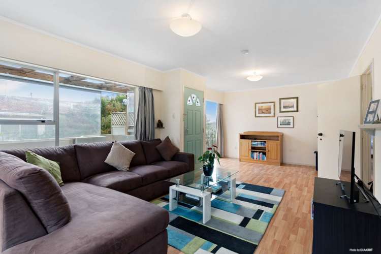 1/29 Mayall Avenue Beach Haven_4