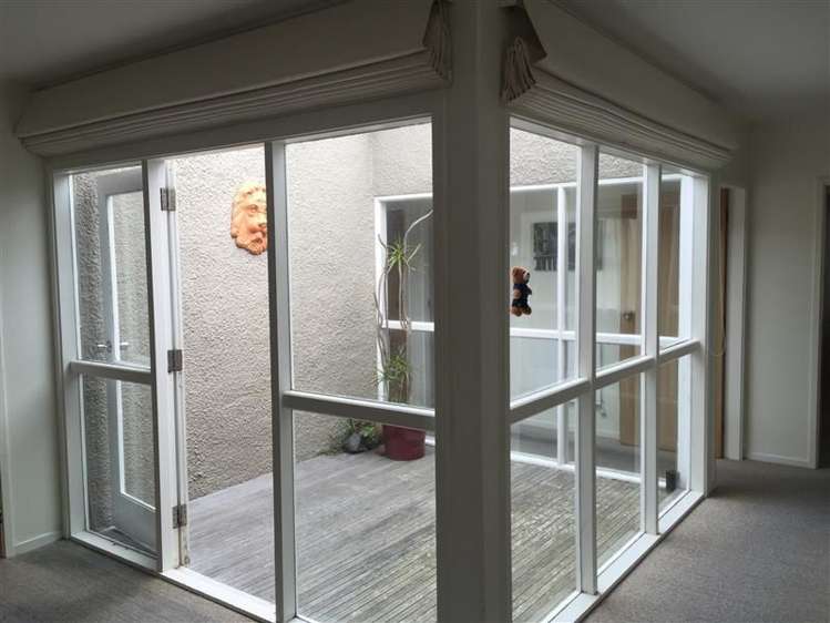 20 Waiwera Crescent Maupuia_7