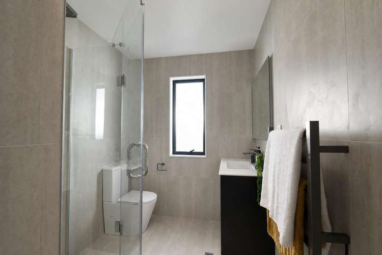 9 Kaikoura Street Henderson_8