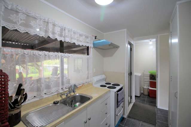 12 Paulson Road Te Karaka_3