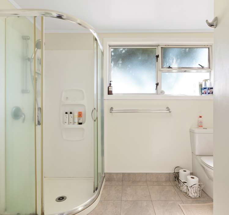 6 Glen Isla Place Waihi Beach_10