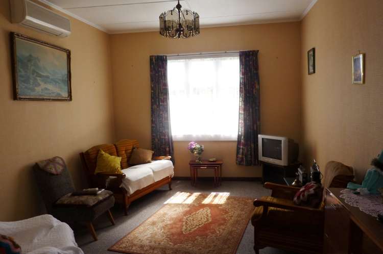 8 Stewart Street Waimangaroa_3