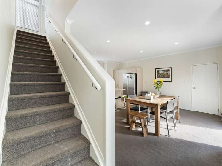 6 Thornton Green Karaka_7